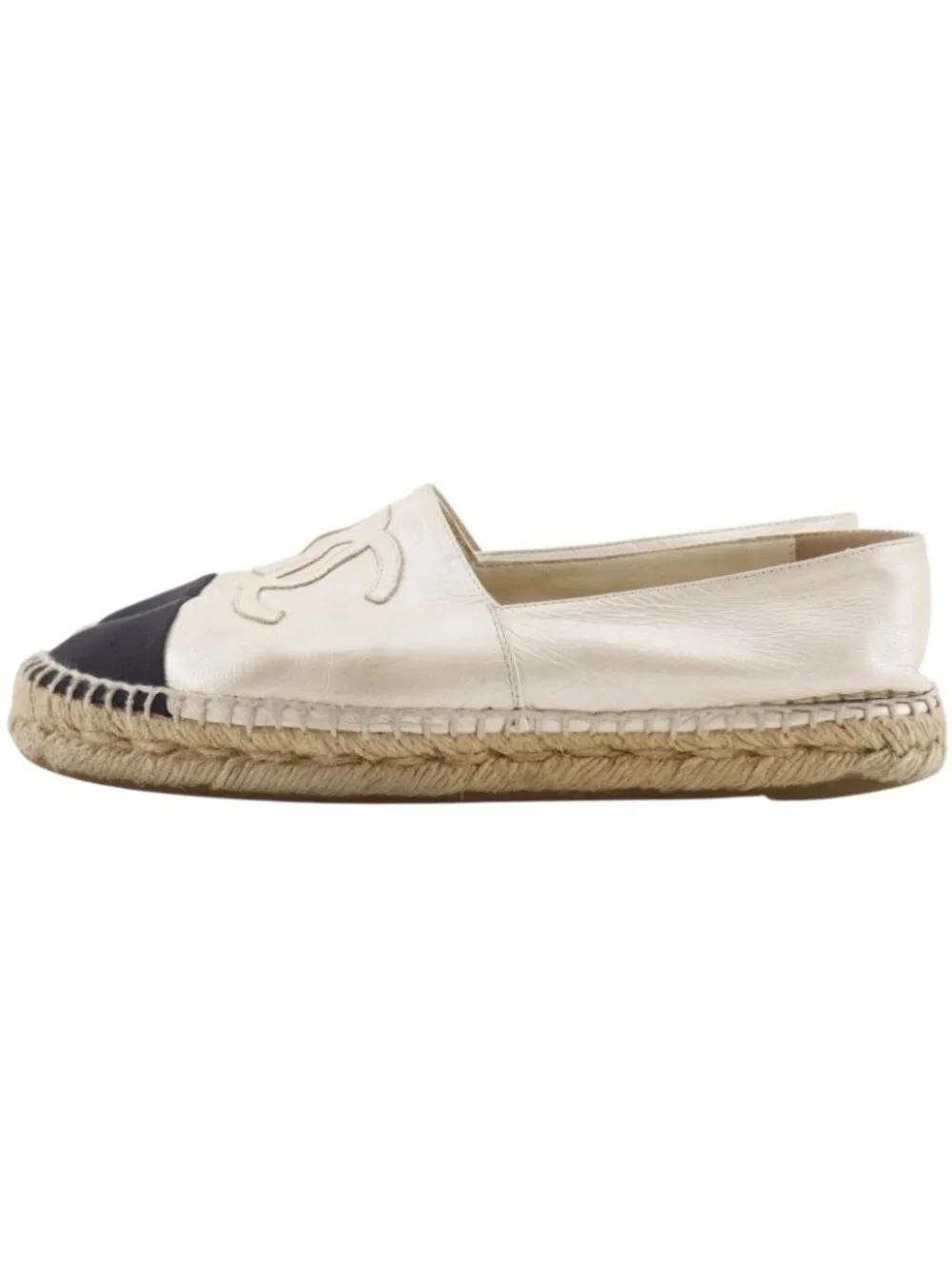 Chanel Espadrilles CC Logo B Lambskin White Slip Ons Slipper